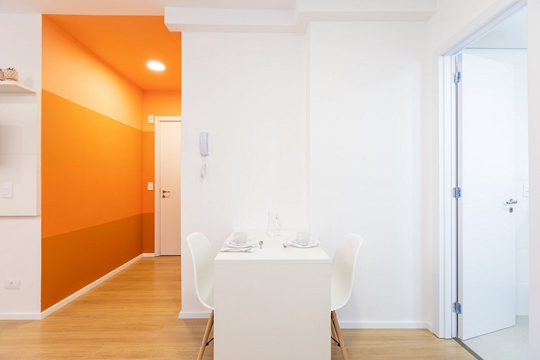 Estudio espaçoso e bem localizado no centro