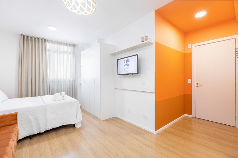 Estudio espaçoso e bem localizado no centro