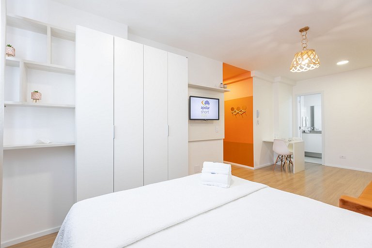 Estudio espaçoso e bem localizado no centro