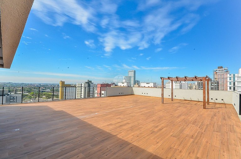 Apartamento finamente decorado, no Centro de Curitiba, até 2