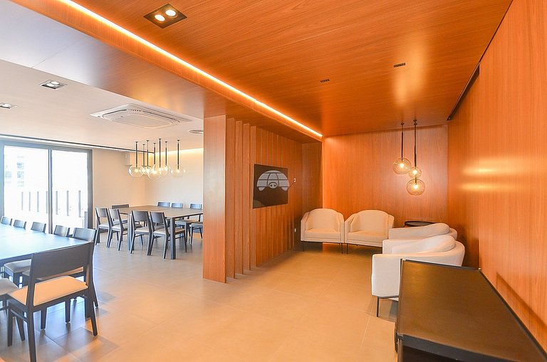 Apartamento finamente decorado, no Centro de Curitiba, até 2
