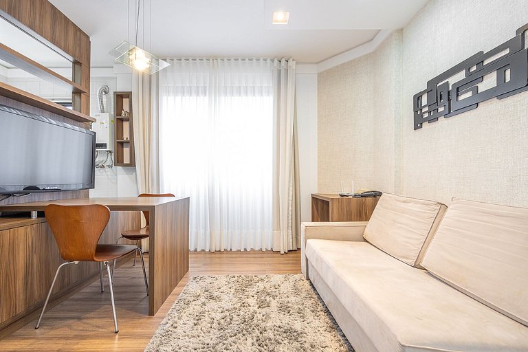 Studio com sacada Alto da Glória