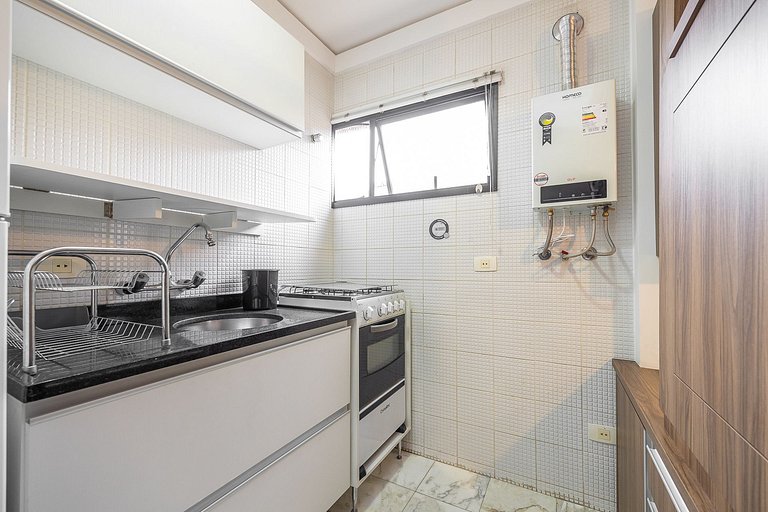 Studio com sacada Alto da Glória