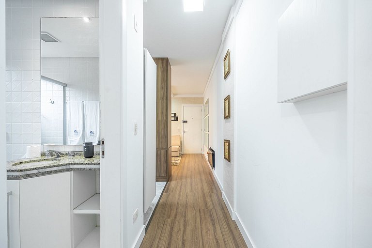 Studio com sacada Alto da Glória