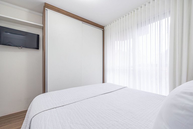 Studio com sacada Alto da Glória