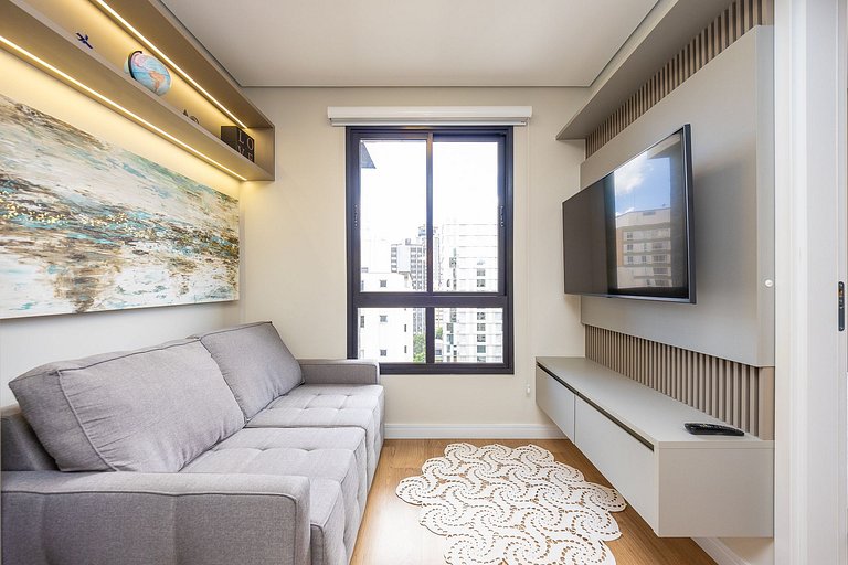 Apartamento finamente decorado, no Centro de Curitiba, até 2