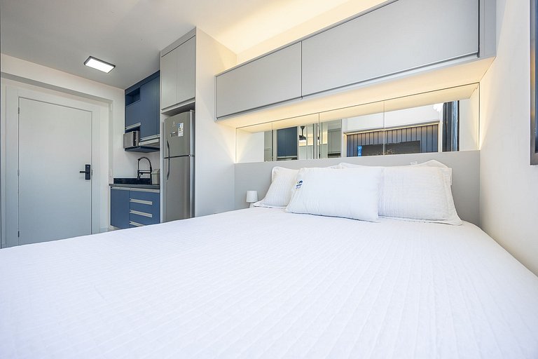 Apartamento finamente decorado no Centro de Curitiba, até 2