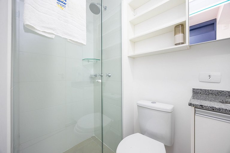 Apartamento finamente decorado no Centro de Curitiba, até 2