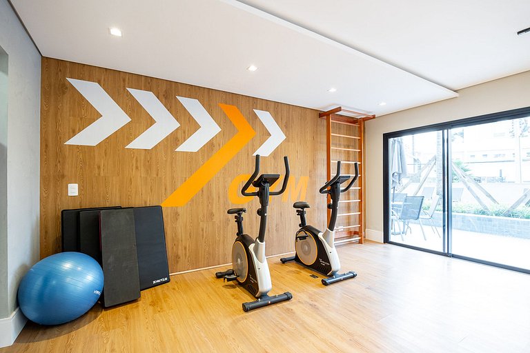 Apartamento finamente decorado no Centro de Curitiba, até 2