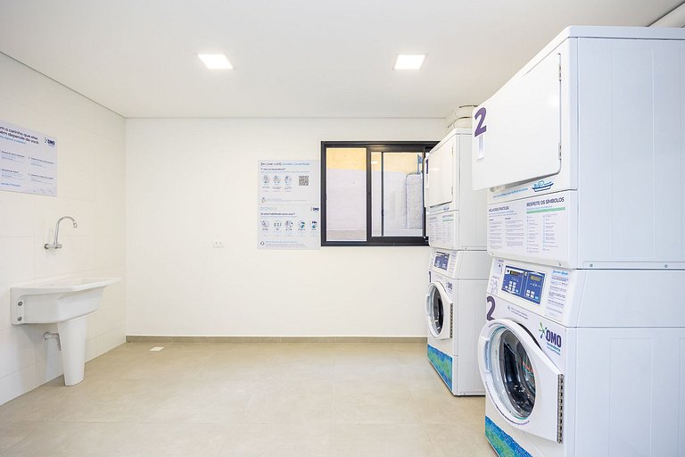 Apartamento finamente decorado, no Centro de Curitiba, até 2