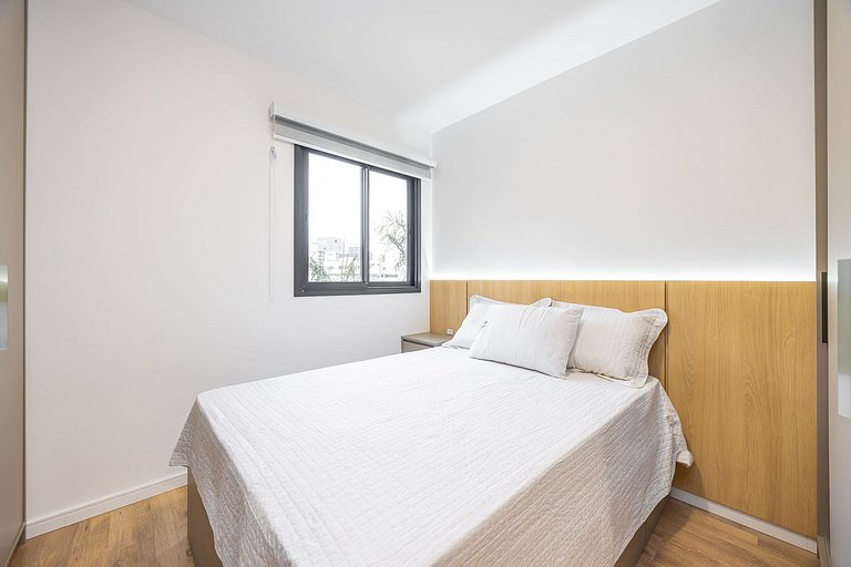 Apartamento finamente decorado no Centro de Curitiba, até 2