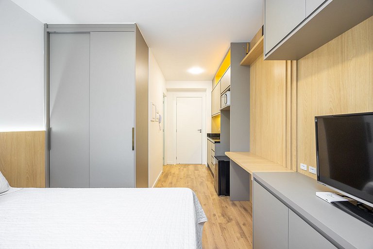 Apartamento finamente decorado no Centro de Curitiba, até 2