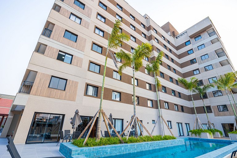 Apartamento finamente decorado no Centro de Curitiba, até 2