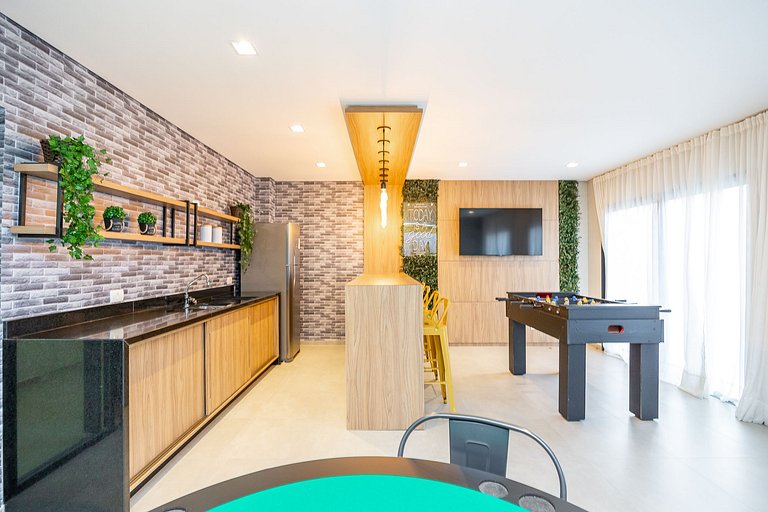 Apartamento finamente decorado no Centro de Curitiba, até 2