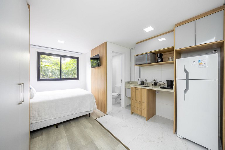 Studio finamente decorado no Rebouças, até 2 pessoas, m²