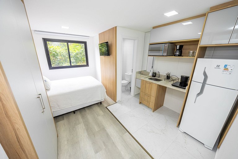 Studio finamente decorado no Rebouças, até 2 pessoas, m²