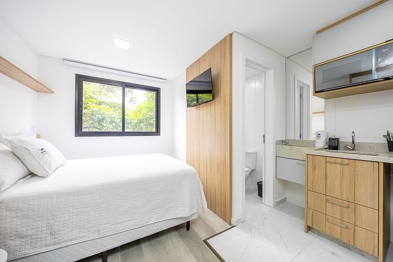 Studio finamente decorado no Rebouças, até 2 pessoas, m²