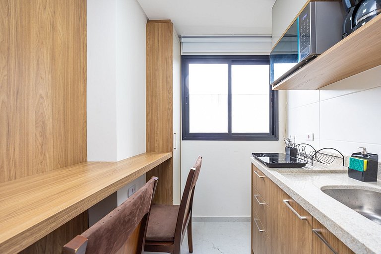 Studio finamente decorado no Rebouças, até 2 pessoas, m²