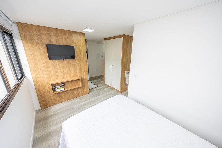 Studio finamente decorado no Rebouças, até 2 pessoas, m²