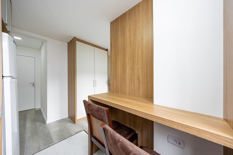 Studio finamente decorado no Rebouças, até 2 pessoas, m²