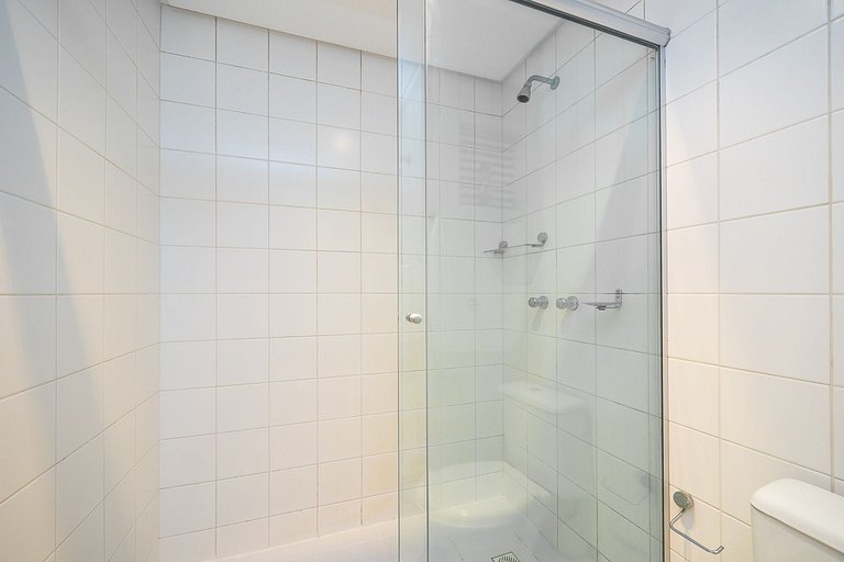 Apartamento finamente decorado, no Centro de Curitiba, até 2