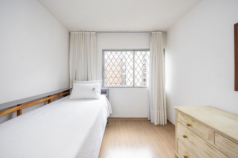 Apartamento 2 quartos finamente decorado em Curitiba, até 4