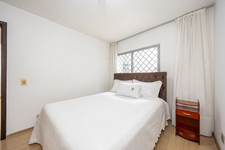 Apartamento 2 quartos finamente decorado em Curitiba, até 4