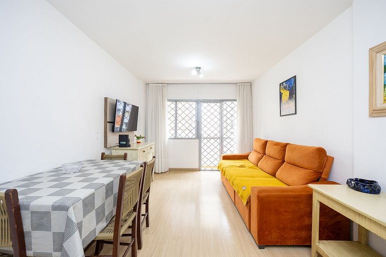 Apartamento 2 quartos finamente decorado em Curitiba, até 4