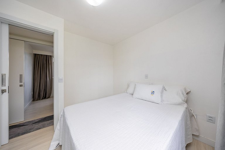 apartamento 3 quartos finamente decorado em Curitiba, até 4