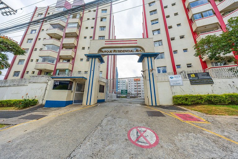 apartamento 3 quartos finamente decorado em Curitiba, até 4
