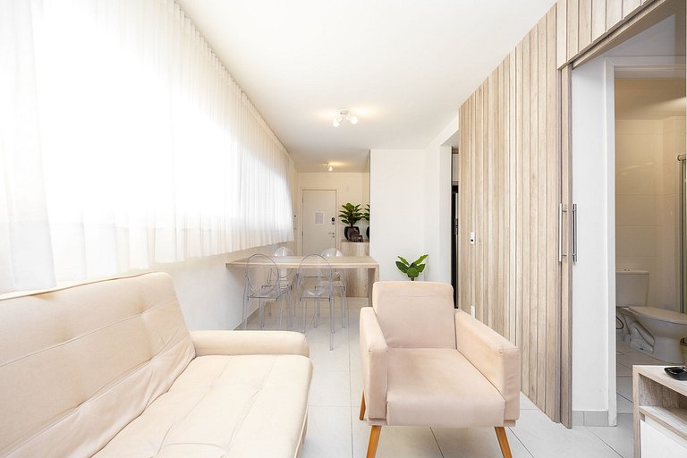 Apartamento decorado e completo, 1 quarto no centro de curit