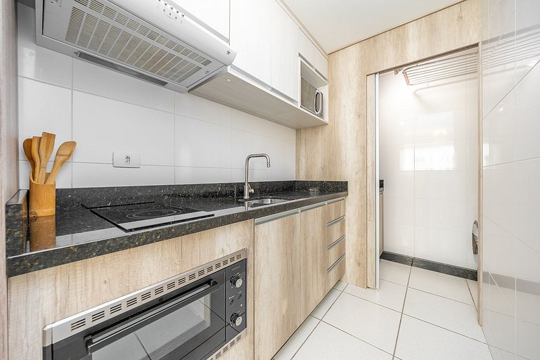 Apartamento decorado e completo, 1 quarto no centro de curit