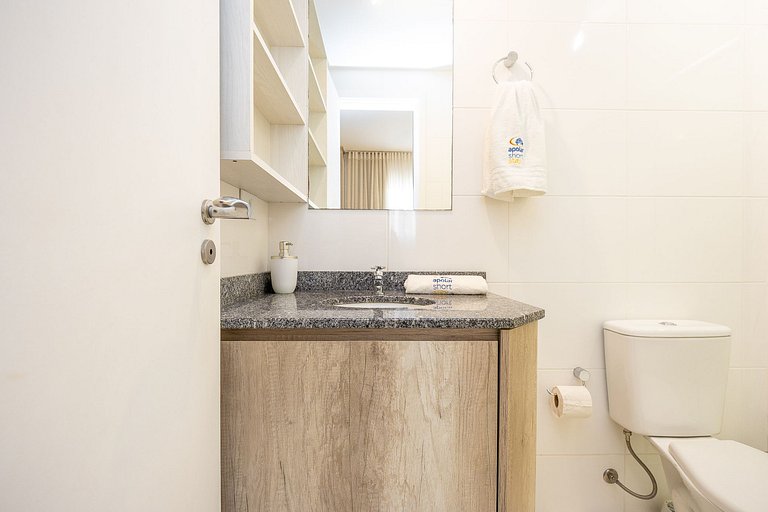 Apartamento decorado e completo, 1 quarto no centro de curit