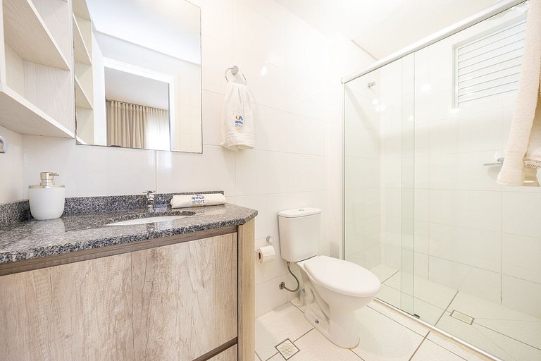 Apartamento decorado e completo, 1 quarto no centro de curit