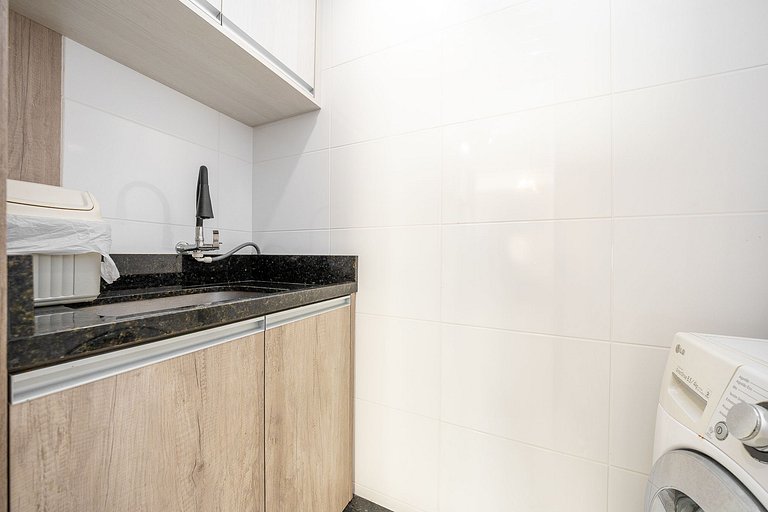 Apartamento decorado e completo, 1 quarto no centro de curit