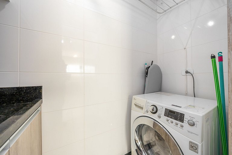 Apartamento decorado e completo, 1 quarto no centro de curit