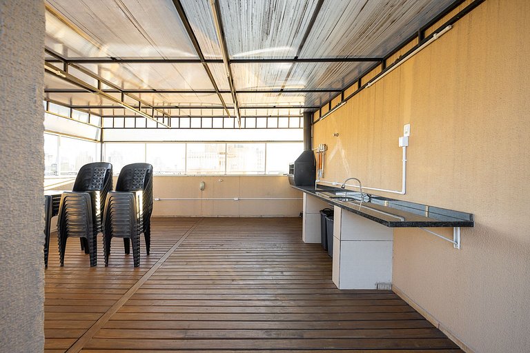 Apartamento decorado e completo, 1 quarto no centro de curit