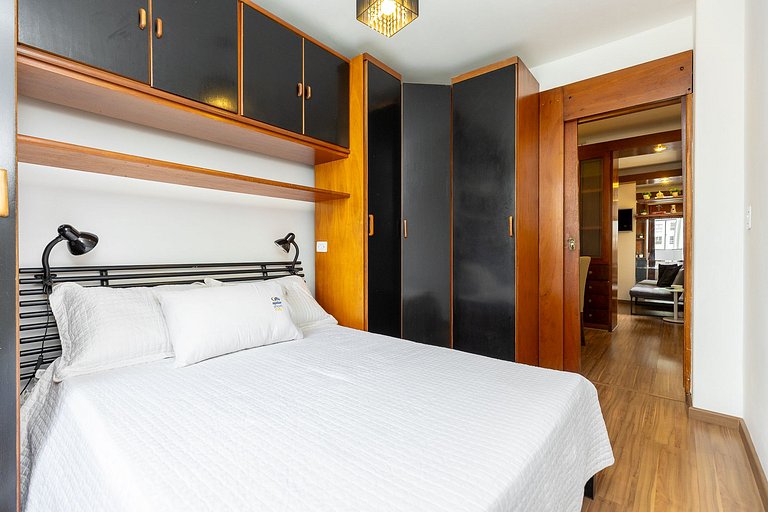 Lindo apartamento 2 quartos no centro de Curitiba.
