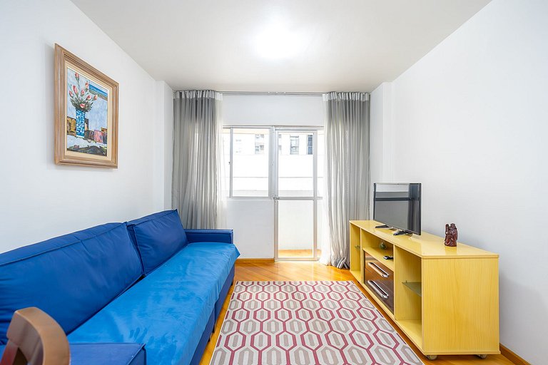 Apartamento 2 quartos finamente decorado Batel