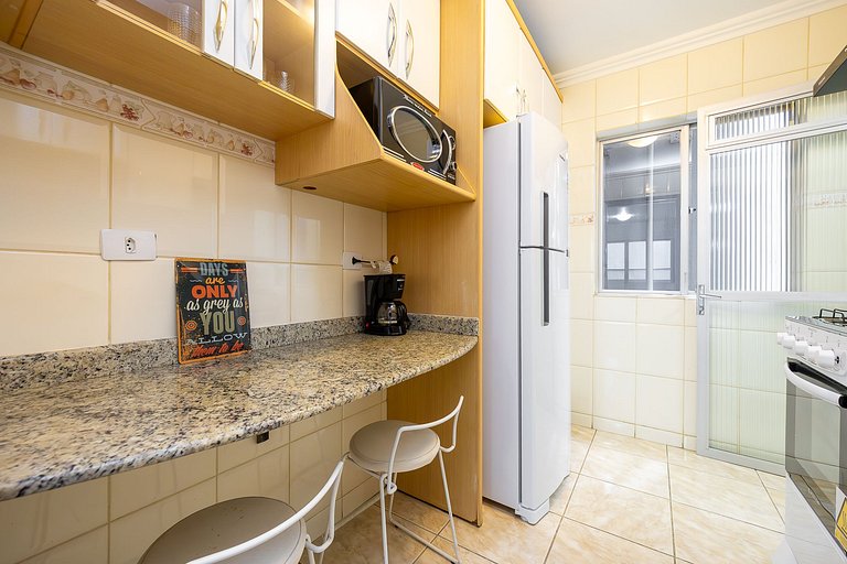 Apartamento 2 quartos finamente decorado Batel