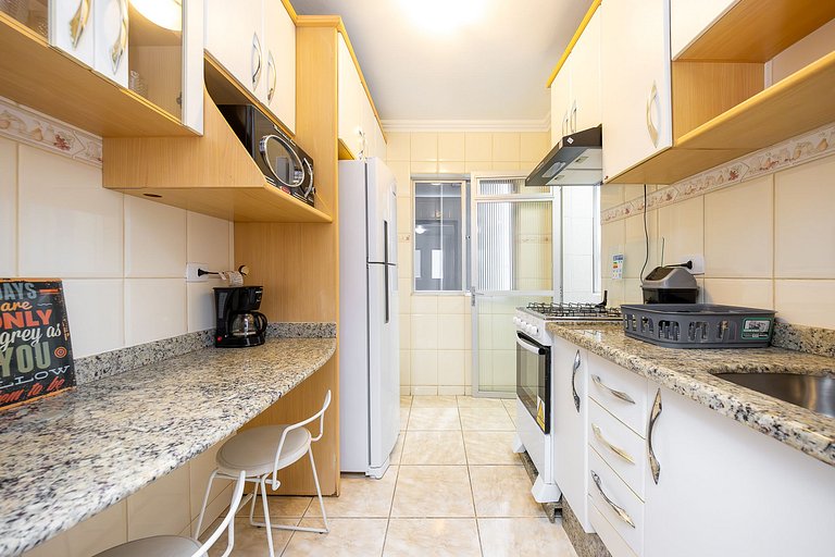 Apartamento 2 quartos finamente decorado Batel