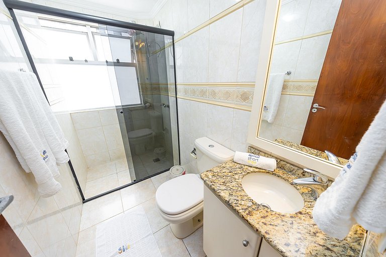 Apartamento 2 quartos finamente decorado Batel