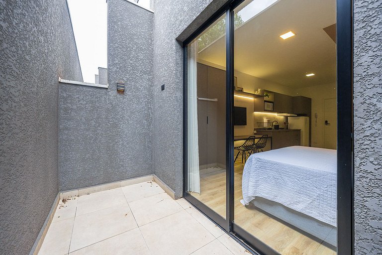 easy 112 studio garden
