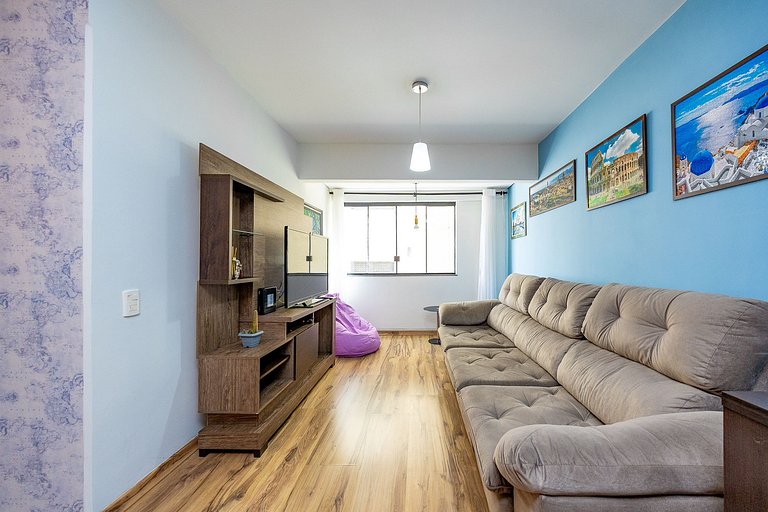 Apartamento 2 quartos finamente decorado em Curitiba, até 4