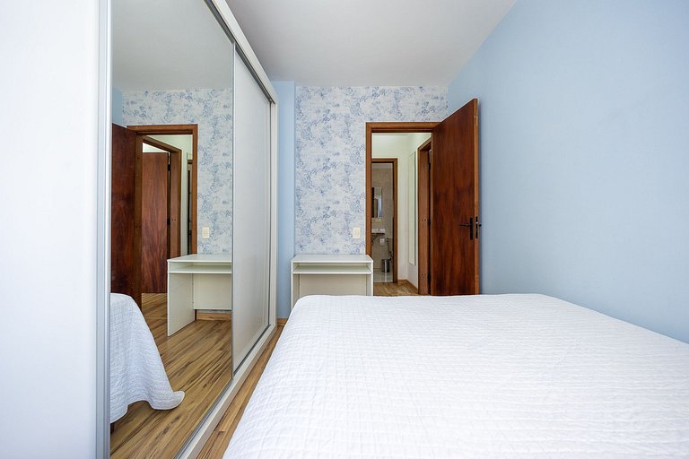 Apartamento 2 quartos finamente decorado em Curitiba, até 4
