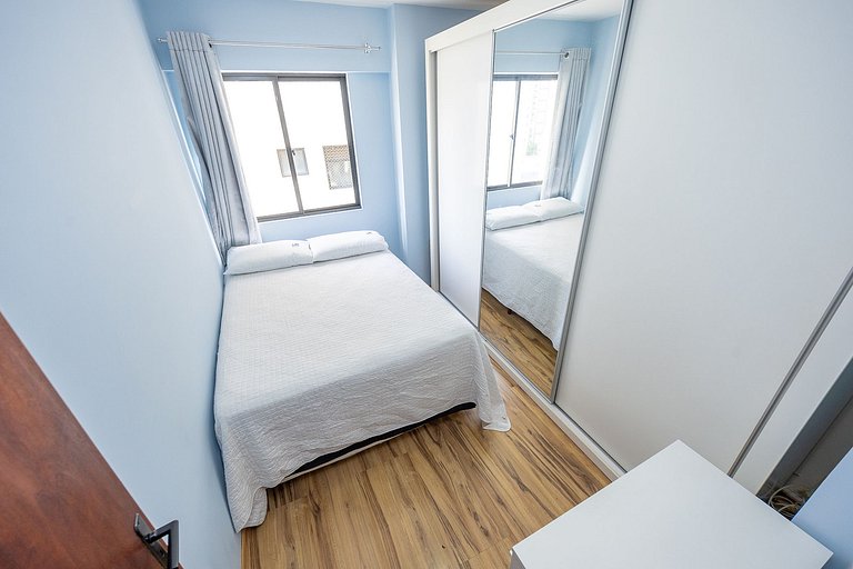 Apartamento 2 quartos finamente decorado em Curitiba, até 4