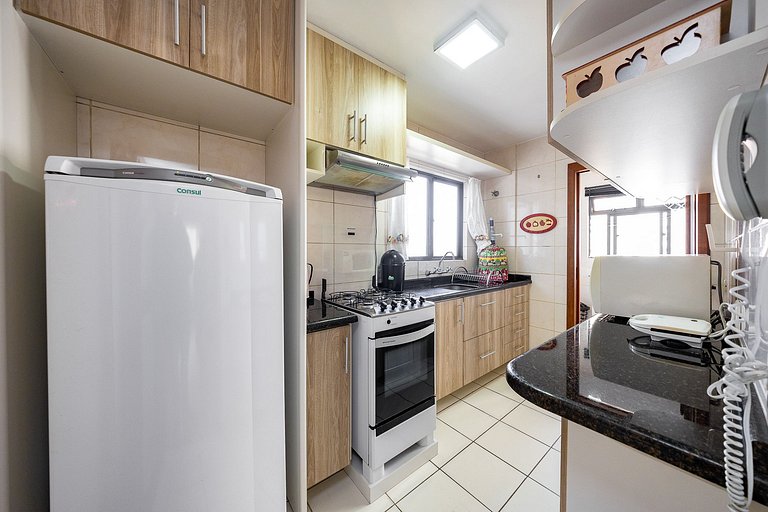 Apartamento 2 quartos finamente decorado em Curitiba, até 4