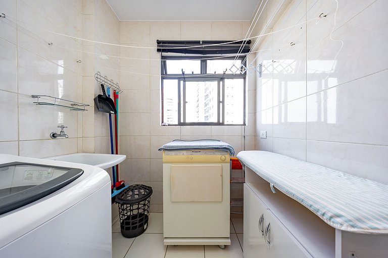 Apartamento 2 quartos finamente decorado em Curitiba, até 4
