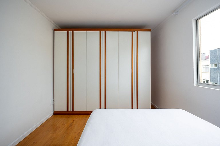 Lindo apartamento 2 quartos no Bairro Agua verde em Curitiba