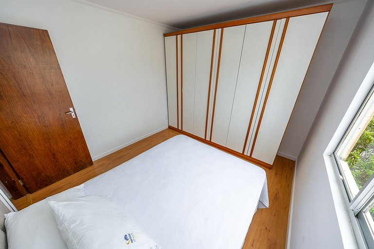 Lindo apartamento 2 quartos no Bairro Agua verde em Curitiba